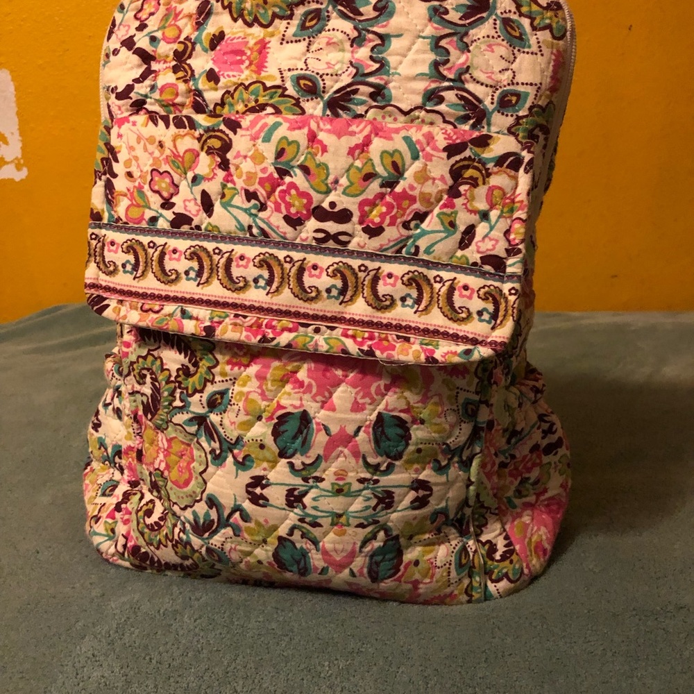 This a floral bag you. An use like a backpack